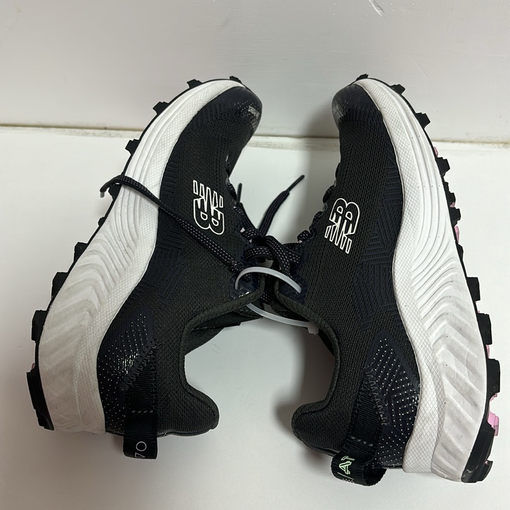 New Balance FuelCell Summit Unknown v4 Tennis Shoes Sneakers - Picture 13 of 16